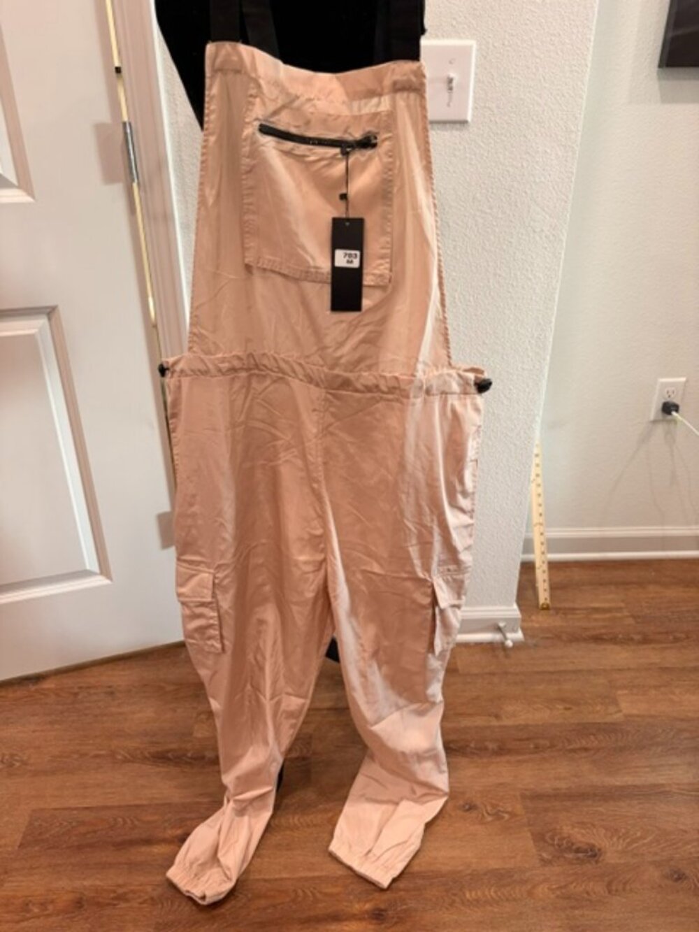 Women's or Unisex Medium Overalls